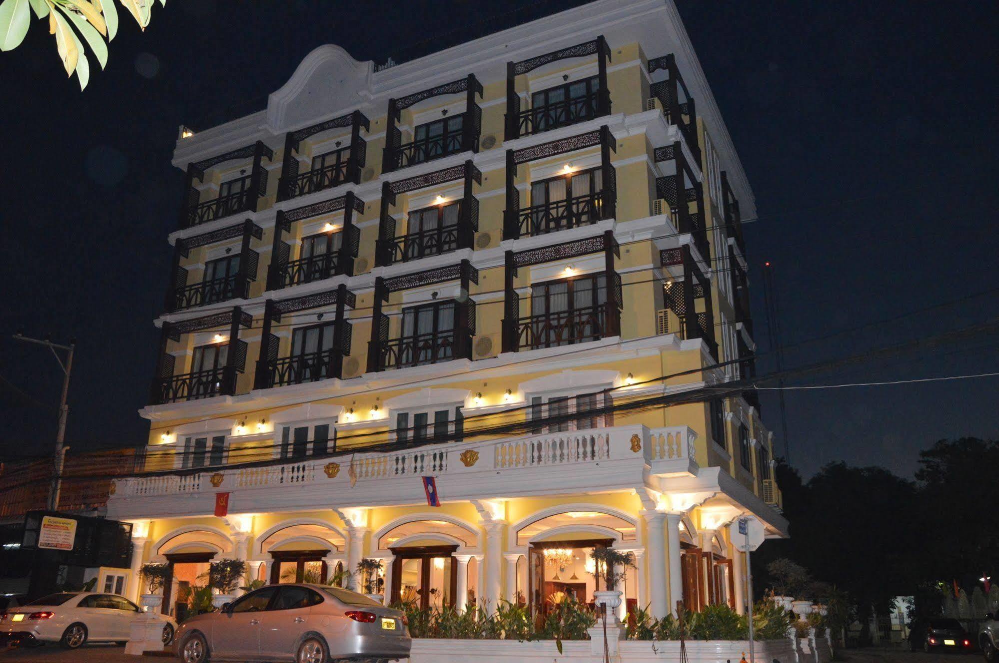 Phasouk Vien Chantra Hotel Вьентьян Экстерьер фото
