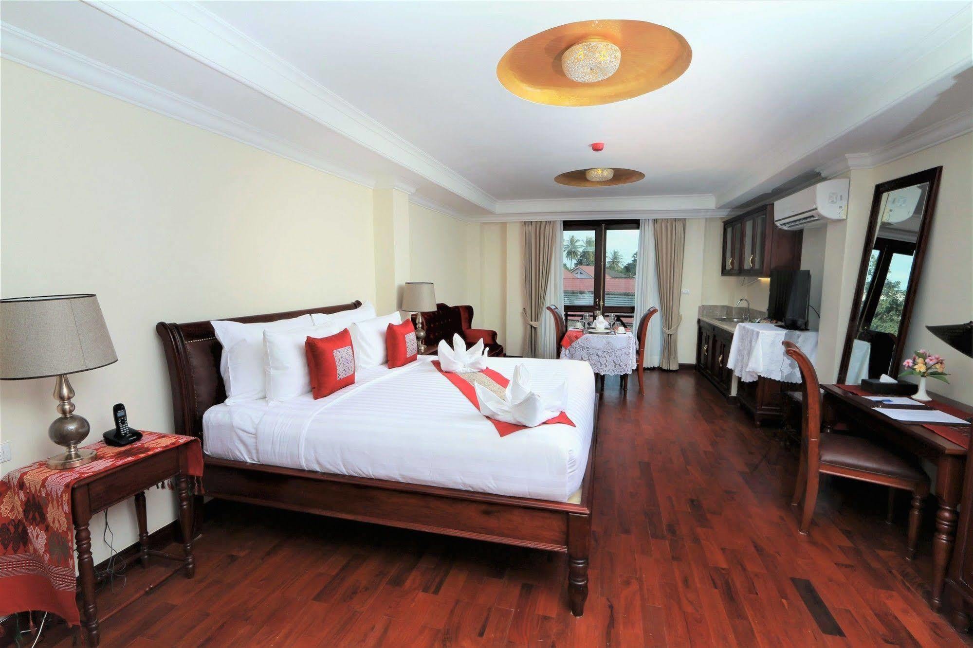 Phasouk Vien Chantra Hotel Вьентьян Экстерьер фото