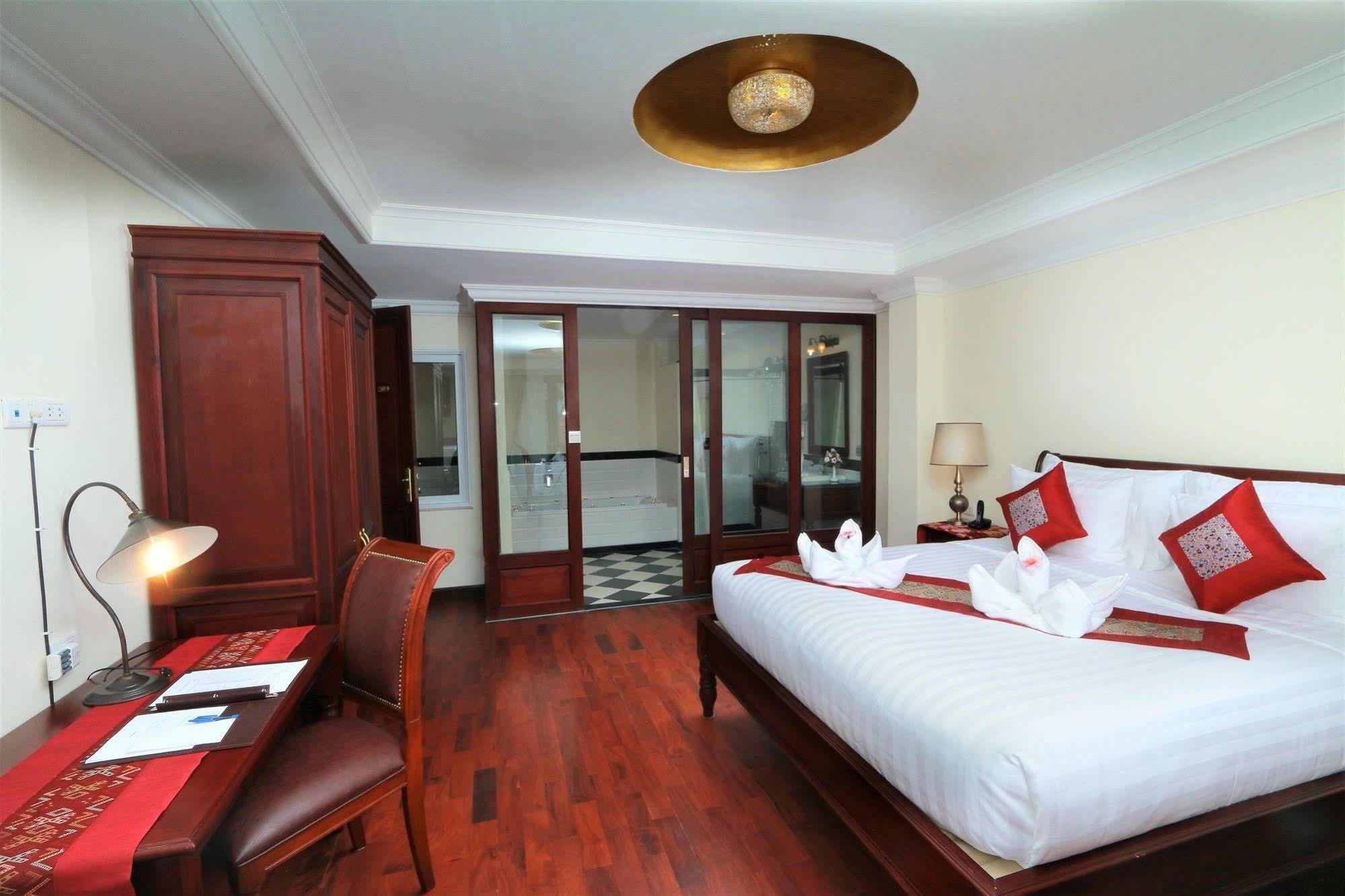 Phasouk Vien Chantra Hotel Вьентьян Экстерьер фото